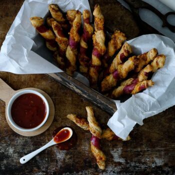 Cheesy Bacon Crispy Twists