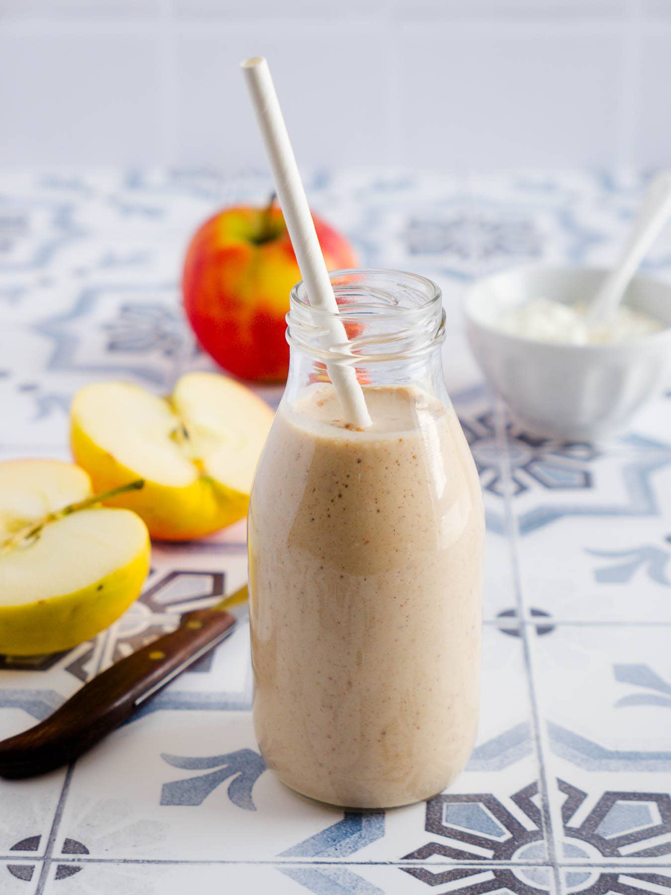 Veganer Apfelkuchen-Proteinshake ohne Chemie, Zusatzstoffe und Süßstoff