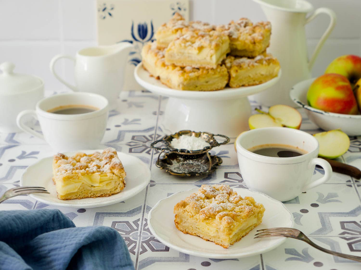 Saftiger Dinkel Apfel-Streuselkuchen Vom Blech - Dinkelliebe